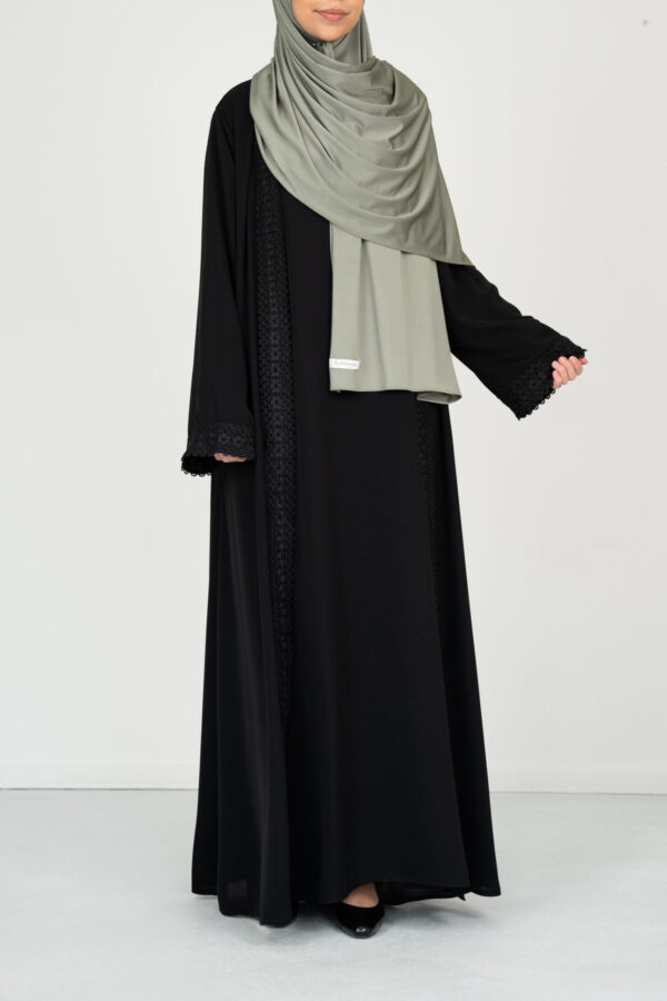 Essential Kimono Black